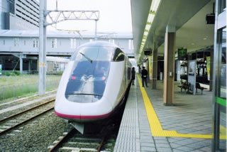 秋田県で働く薬剤師の平均年収・時給は？